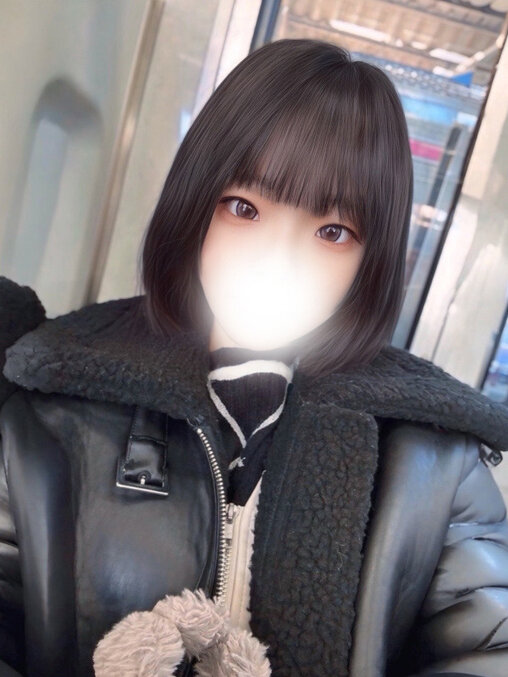 ˂